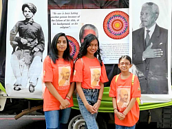 Blanket knitting photo